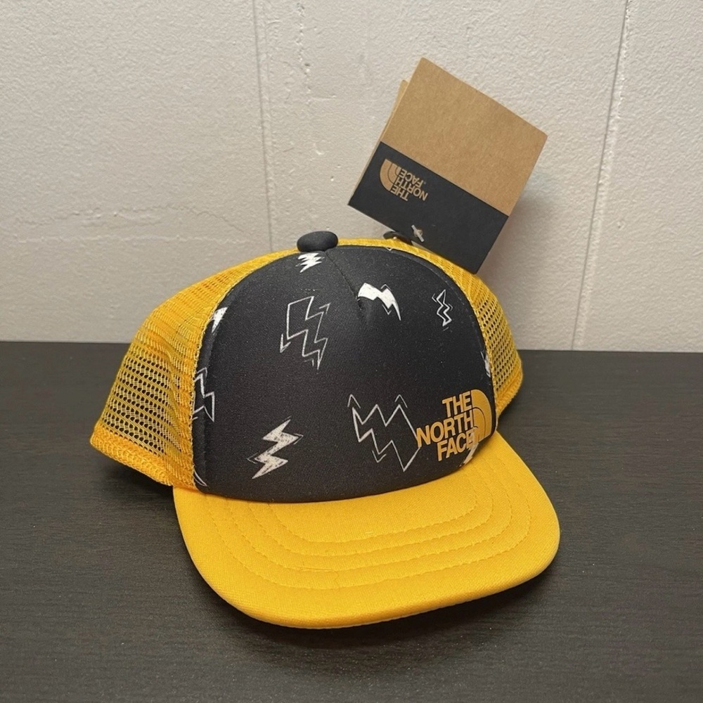 The North Face Littles Trucker Hat Yellow Lightning Print XS 6-24M Infant - NWT